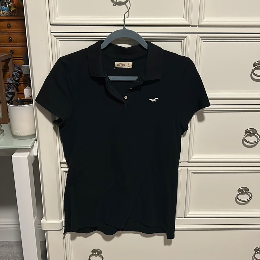 Navy Blue Hollister collar shirt that is a size x large!